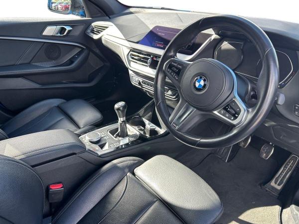 BMW 1 Series Photo autoimg-5136122f2e72805d827e6a8f77a35340287aa4d3.jpg