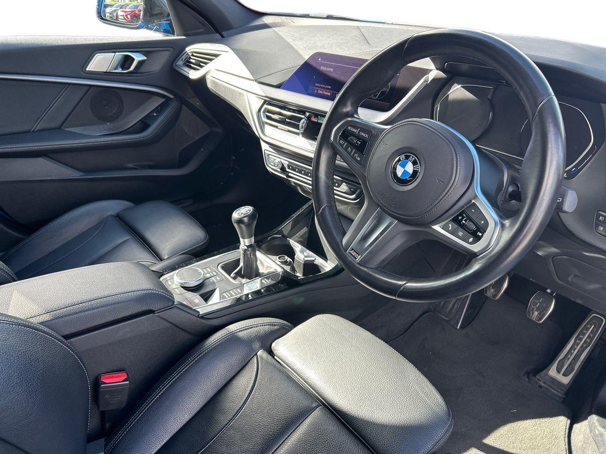 BMW 1 Series Photo 18