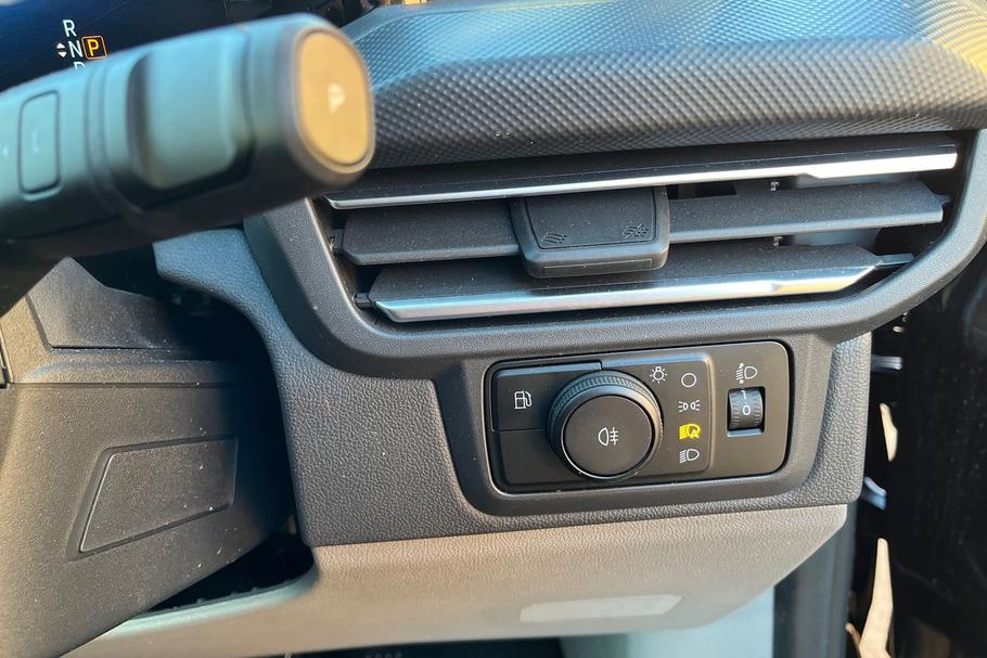 Used Ford TRANSIT CUSTOM 27