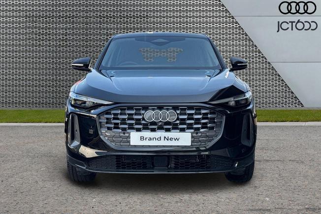 AUDI  Audi Q5 SUV Sport Photo 8