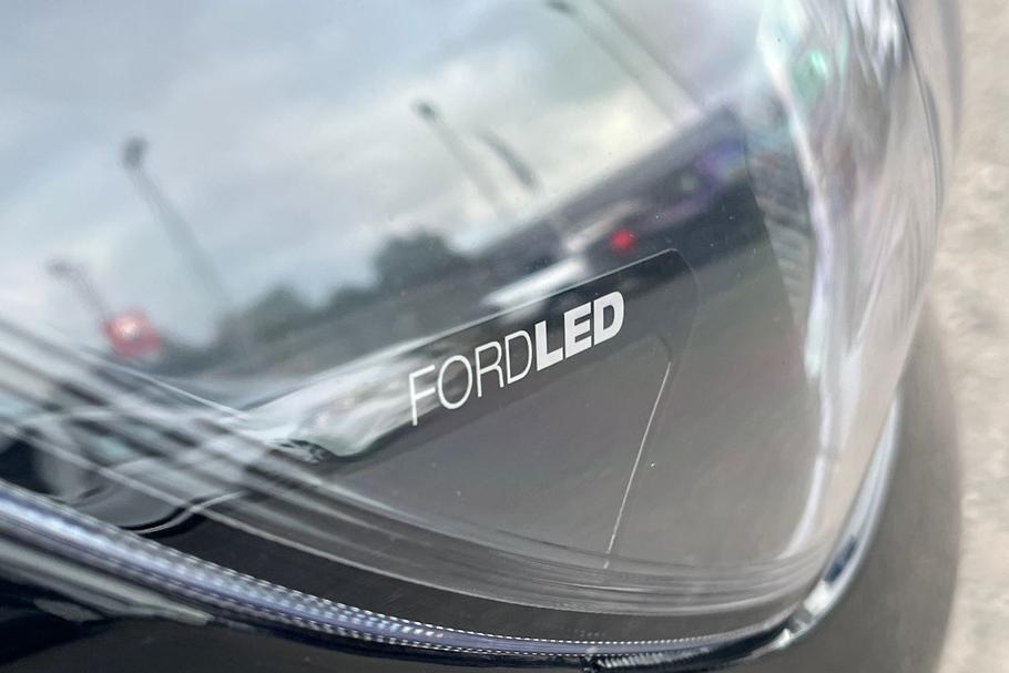 Used Ford TRANSIT CUSTOM LMZ4010 9