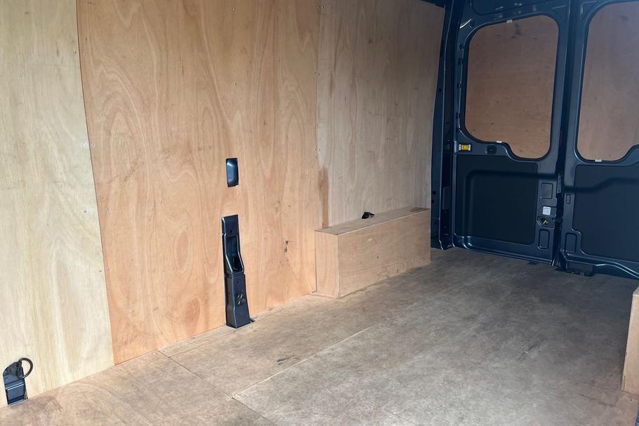 Used FORD TRANSIT WP75FWO 4