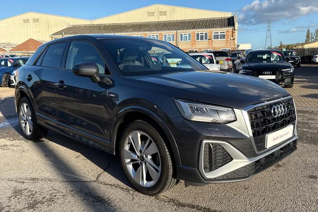 AUDI Q2 Photo 23