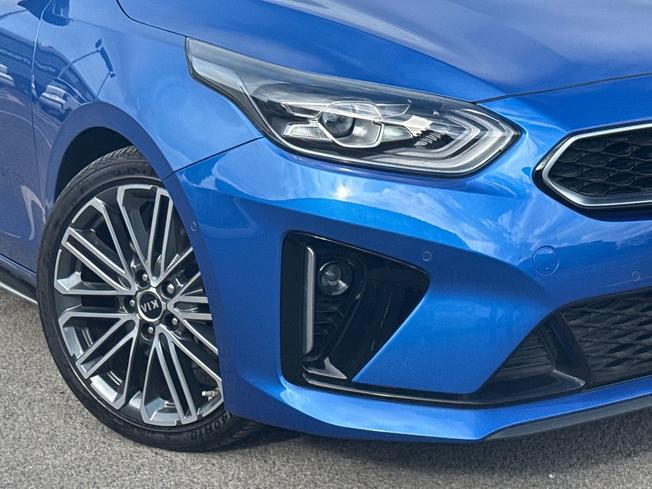 KIA ProCeed Photo 19