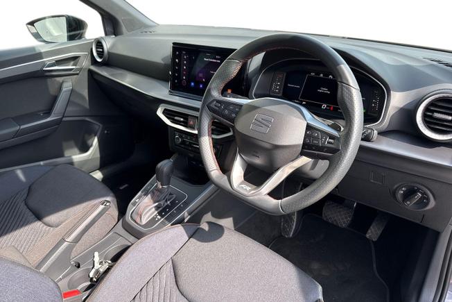 SEAT Arona Photo 6