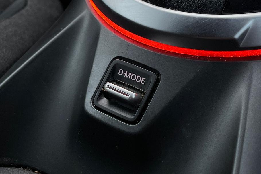 Used Nissan Juke YC25XGB 33