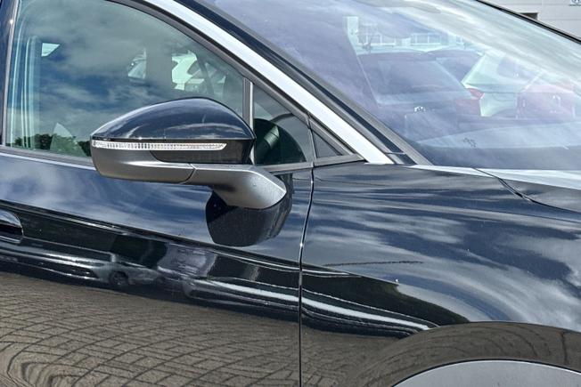VOLKSWAGEN Id.5 Photo 20