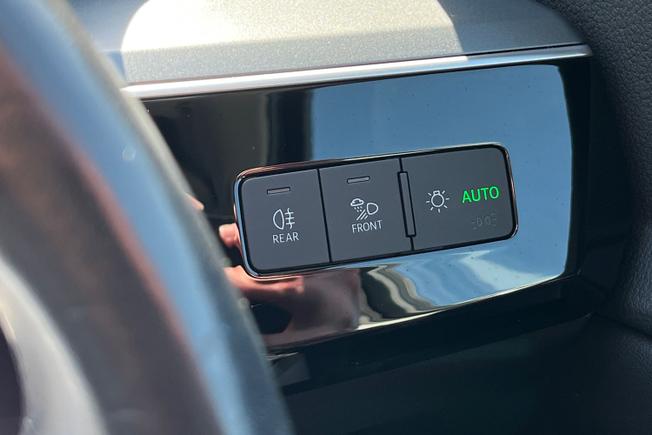Audi e-tron Photo 42