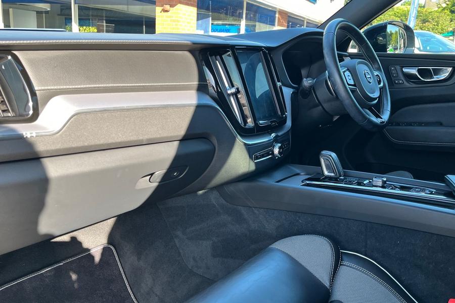 Volvo XC60 Photo autoimg-514e9891707b2d18b5878149004c73b891290fbf.jpg