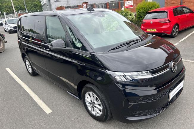 VOLKSWAGEN Multivan Photo 42
