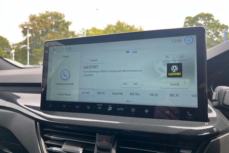 Ford FOCUS Photo autoimg-51516483a494ea8f14ab1681996a9d1e46dc3dc8.jpg