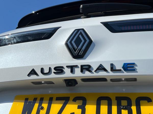 Renault Austral Photo autoimg-5152e5f6f9b94e13f4a048fa1417a0972fbc98fa.jpg