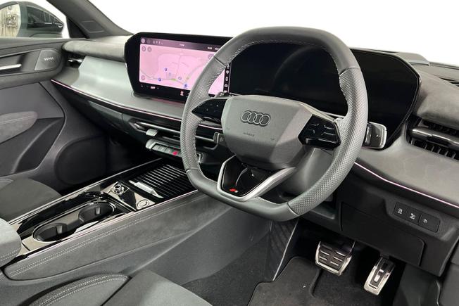 AUDI Q3 Photo 6