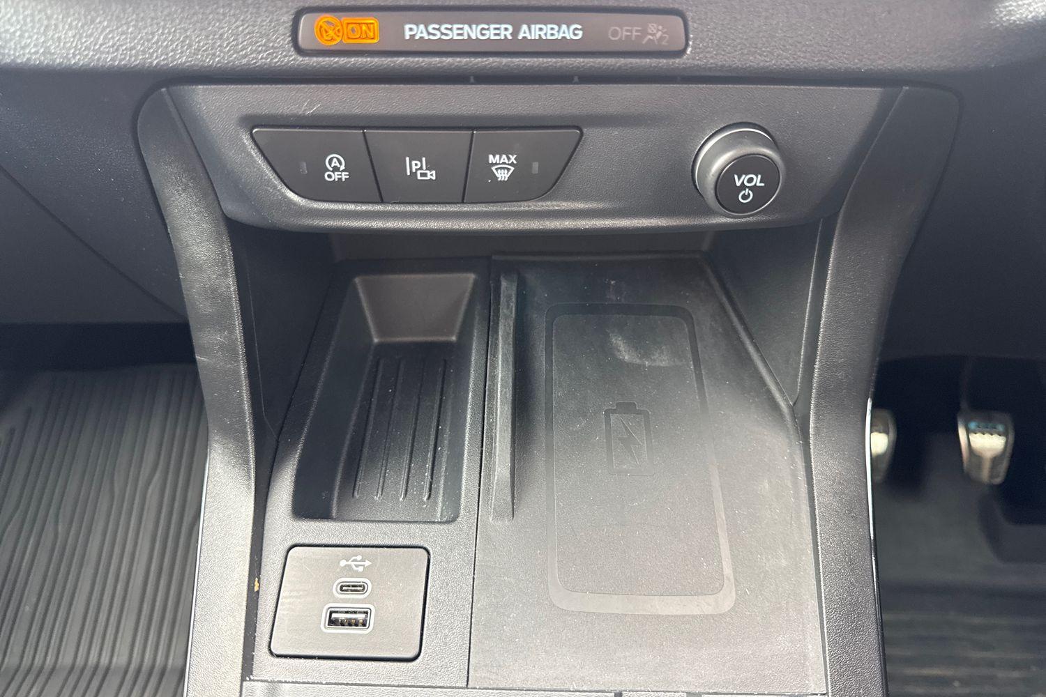 Ford Puma Photo 34