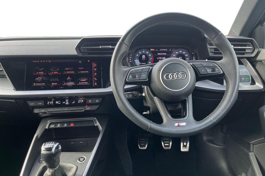 Audi A3 Photo autoimg-5159b7da3369356989b582d7a9ea1e3eabffd7b2.jpg