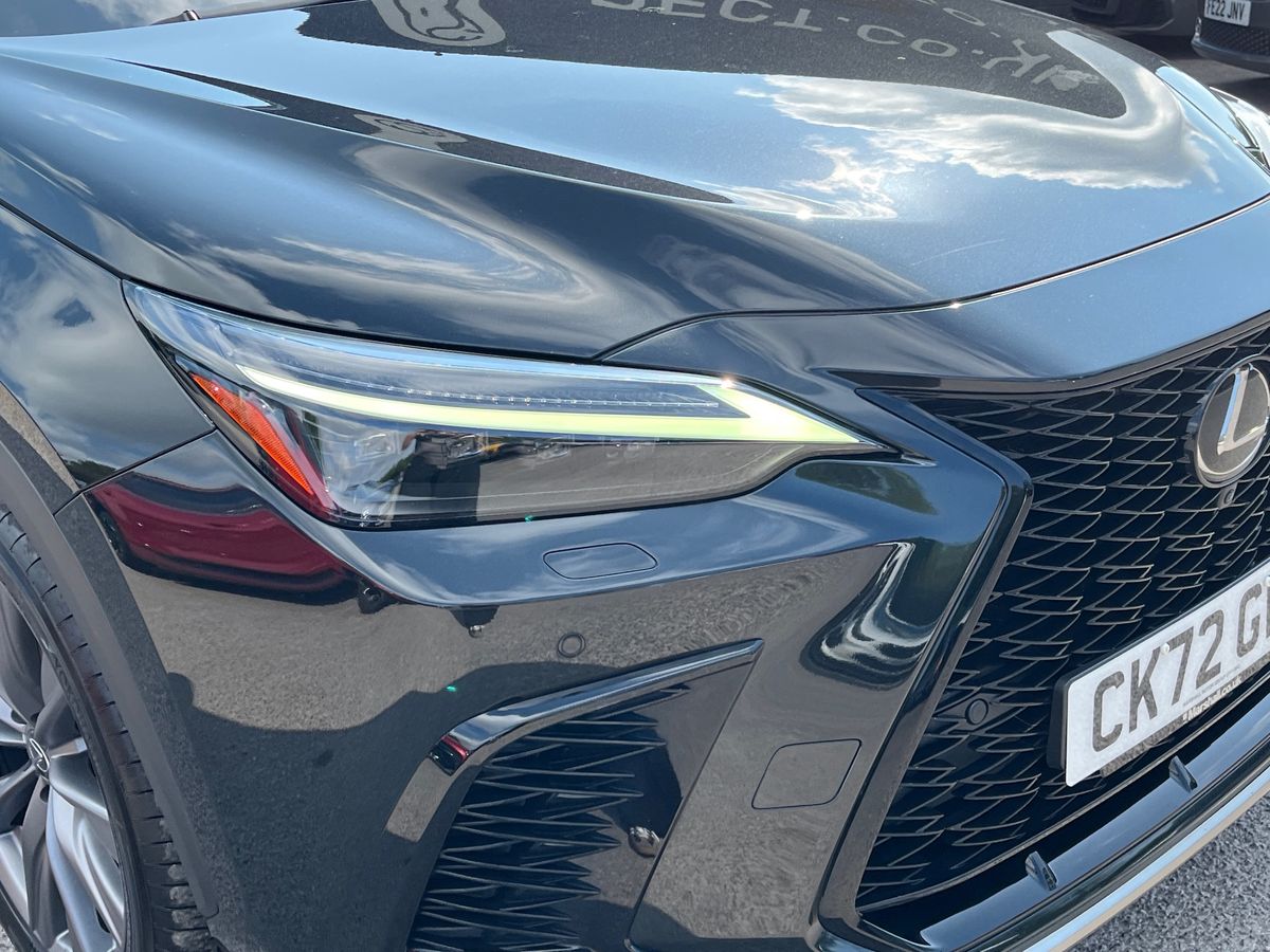 Lexus NX Photo 17