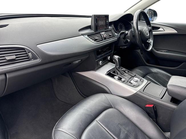 AUDI A6 Avant Photo 2