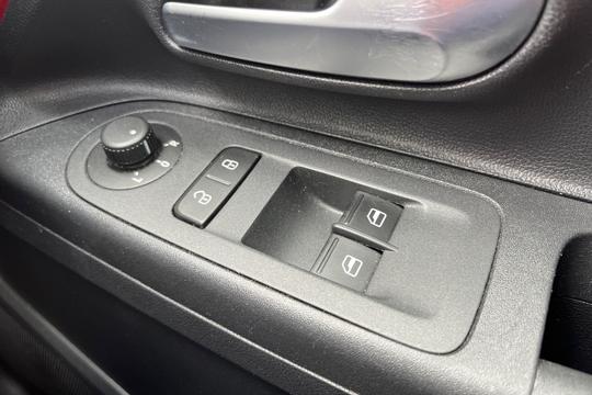 Volkswagen up! Photo autoimg-516455e88f3596c8d88572a6c2de62e402e01496.jpg