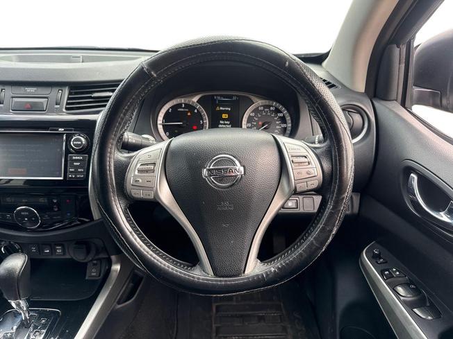 BMW Navara Photo 11