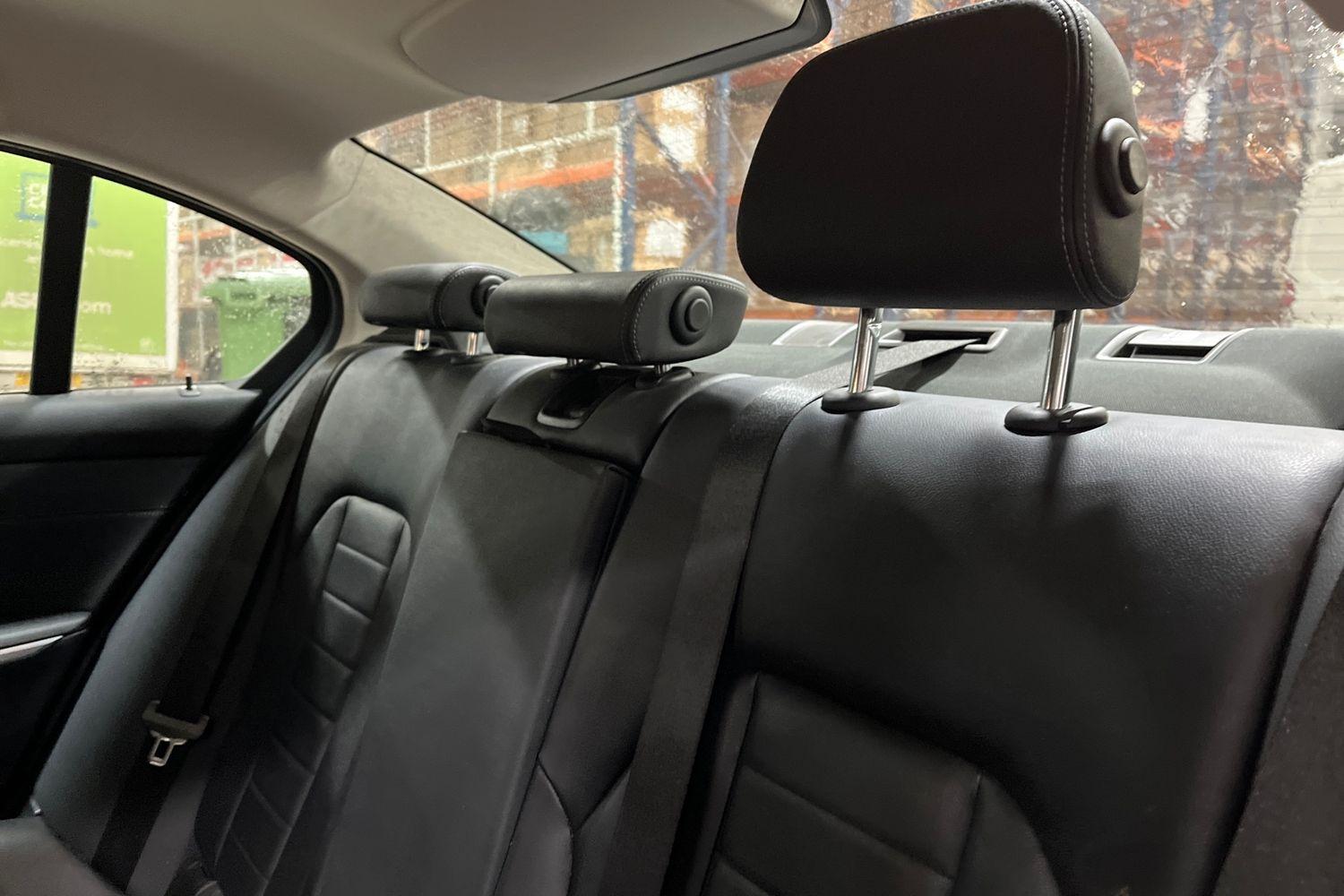 BMW 3 SERIES Photo 19