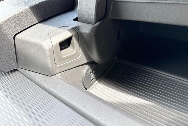 Volkswagen Transporter Photo 47