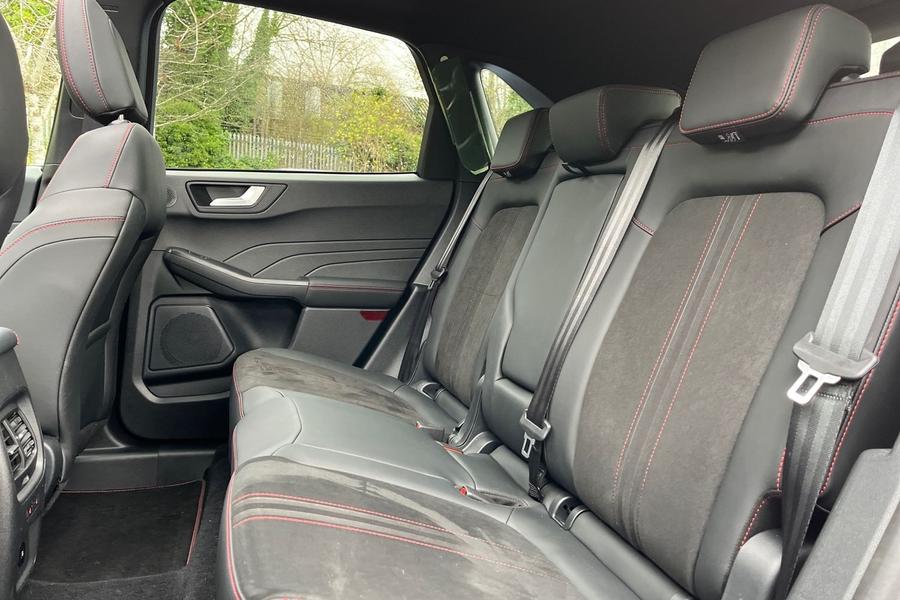 Ford Kuga Photo autoimg-516dc822f8ddad17a1b9e3e4b87f9815a0c40f62.jpg