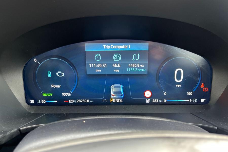 Ford KUGA Photo autoimg-5171f05f371469bae959911d69e88b4441b5a22e.jpg