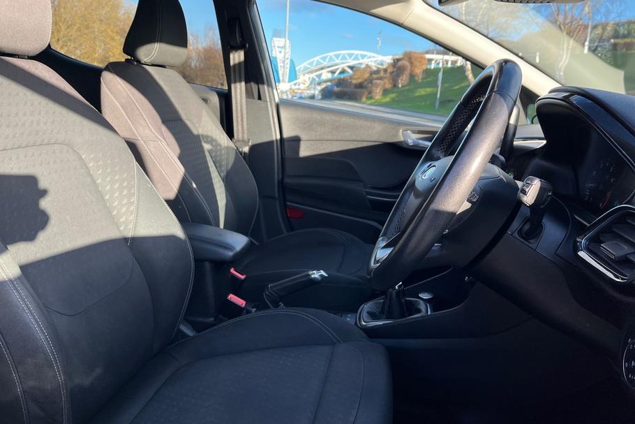 Used Ford FIESTA FL19VUX 17