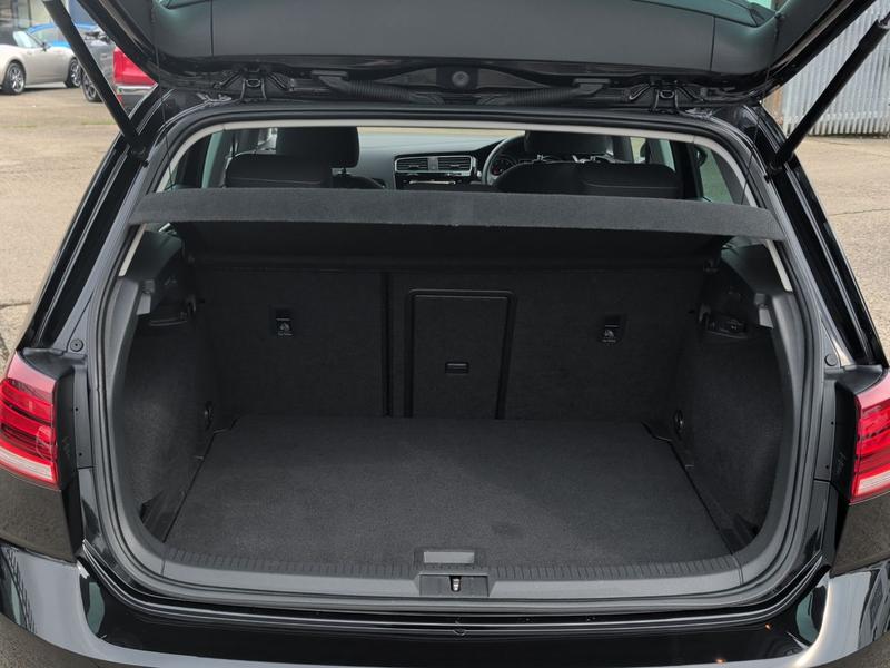 Used Volkswagen Golf NY19PXJ 18