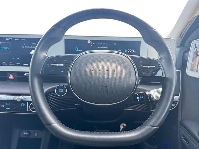 HYUNDAI Ioniq 5 Photo 11