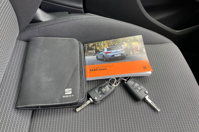 SEAT Leon Photo 34
