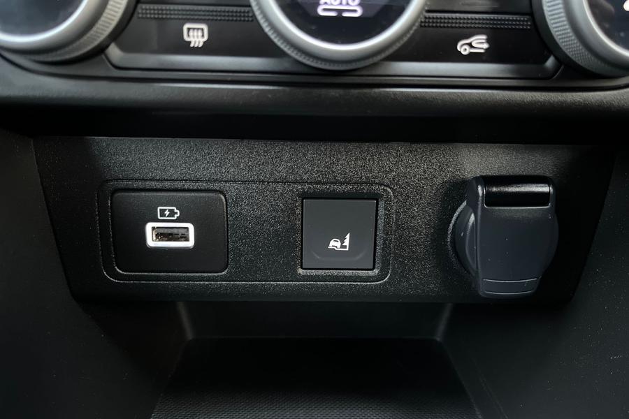 Dacia SANDERO STEPWAY Photo autoimg-51820a78f6e032c4837b2d70035abd11cb9b1da2.jpg
