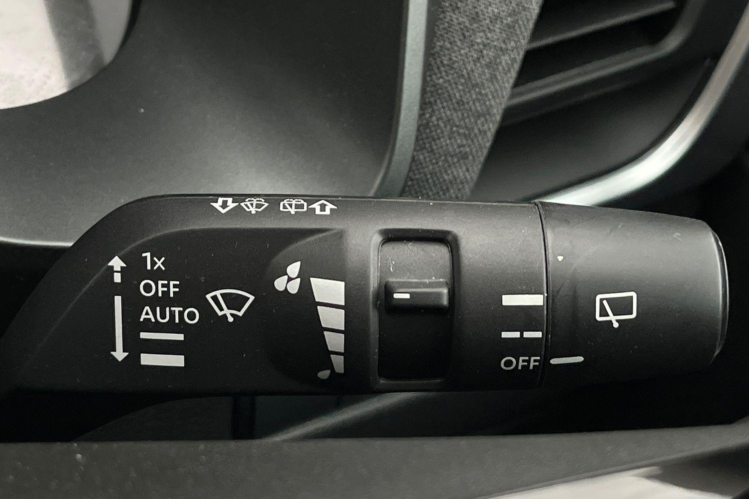 Nissan Qashqai Photo 14
