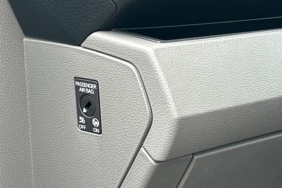 Volkswagen TRANSPORTER Photo autoimg-5186778a69bf7d992b4110cba8a9ee18d9af927e.jpg