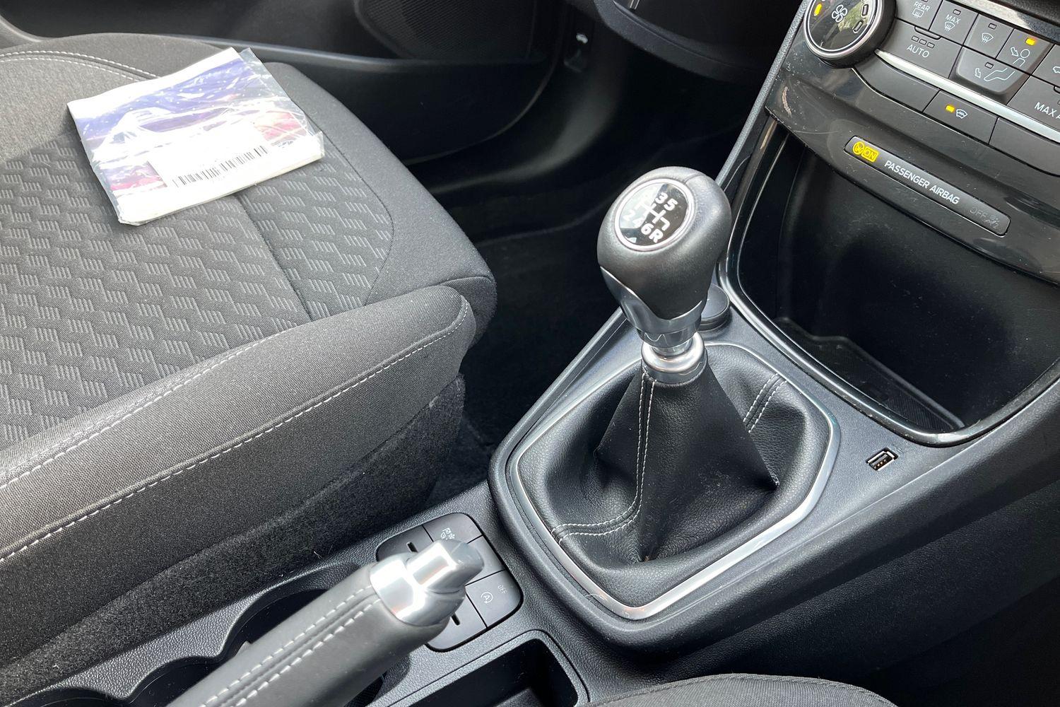 Ford PUMA Photo 30