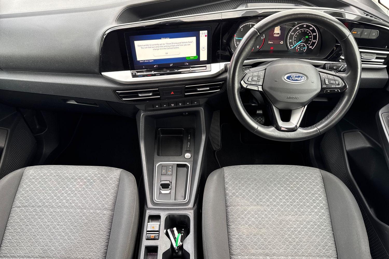 Ford TOURNEO CONNECT Photo 9