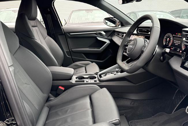 AUDI A3 Photo 42