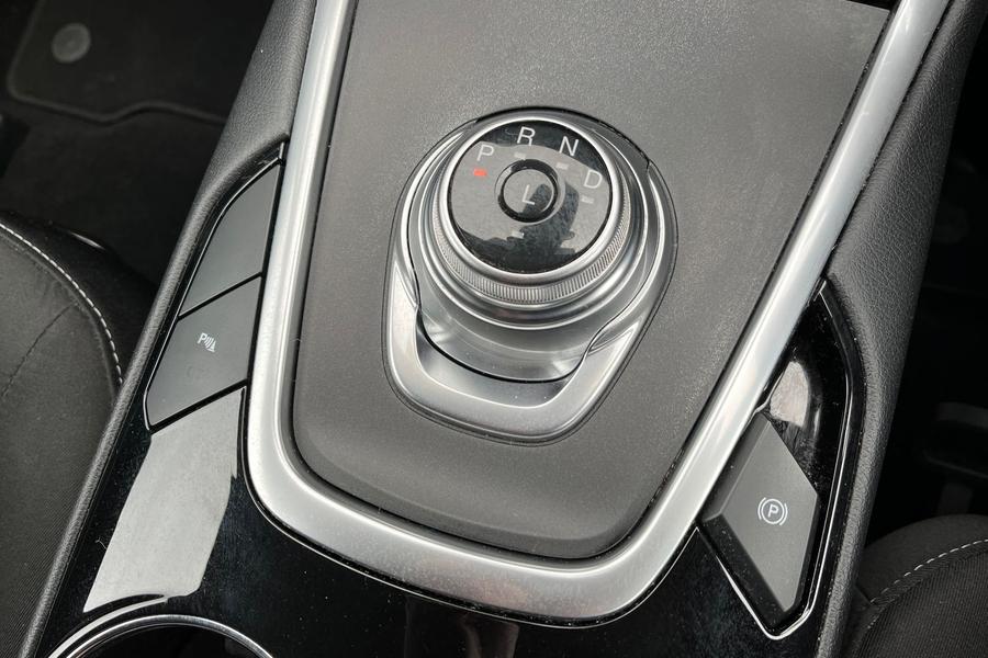 Ford GALAXY Photo autoimg-5191b4fc80e0ed8eb182644a25dfa12903141a46.jpg
