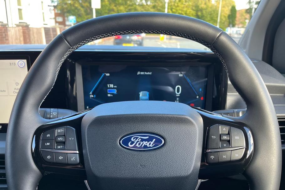 Used Ford E-TRANSIT COURIER 39