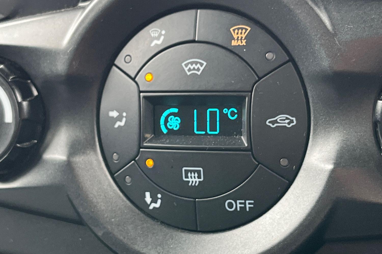Ford ECOSPORT Photo 26