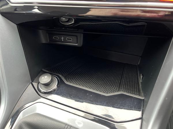 Volkswagen T-Roc Photo autoimg-519cee8c85d991eb383905de1a6373fd696059e3.jpg