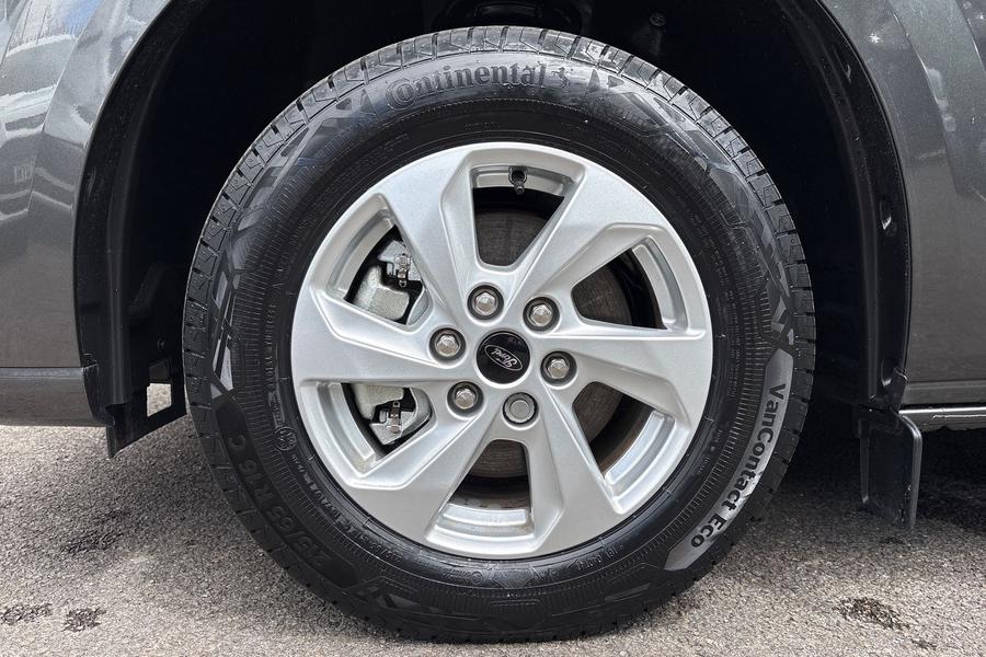 Ford Transit Custom Photo autoimg-51a21672893c8283ccb76f7546677407912e9ff8.jpg