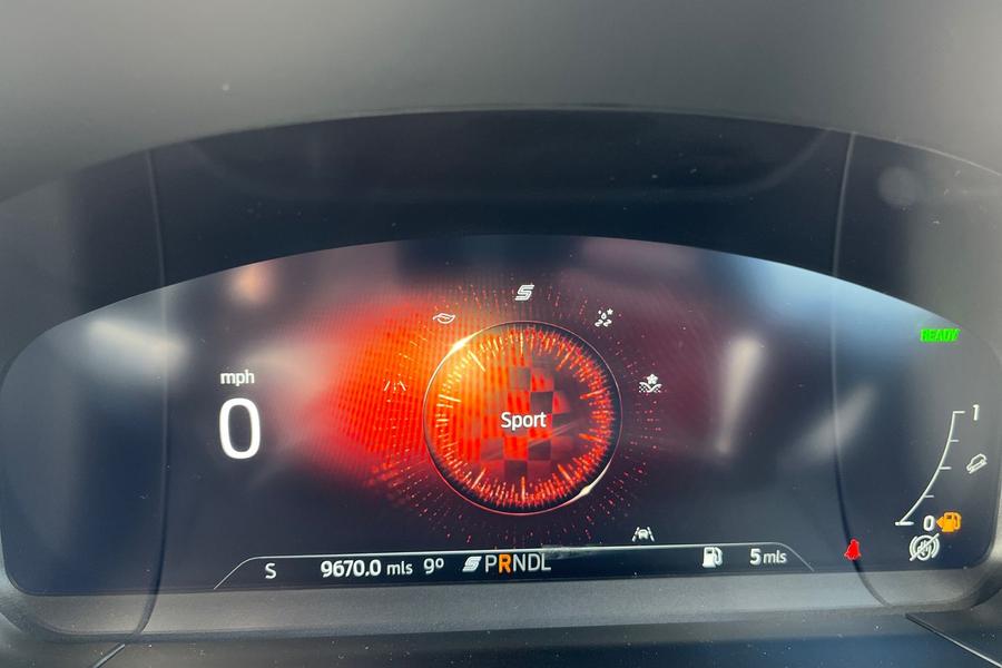 Ford KUGA Photo autoimg-51a2c5541cdc8be382bb395f0a6913cc2815f555.jpg