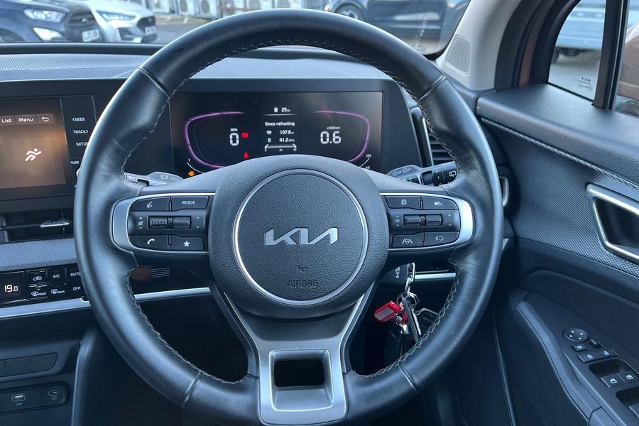 Kia SPORTAGE Photo autoimg-51a84e67ab362453101322a3e7b632f304088d30.jpg