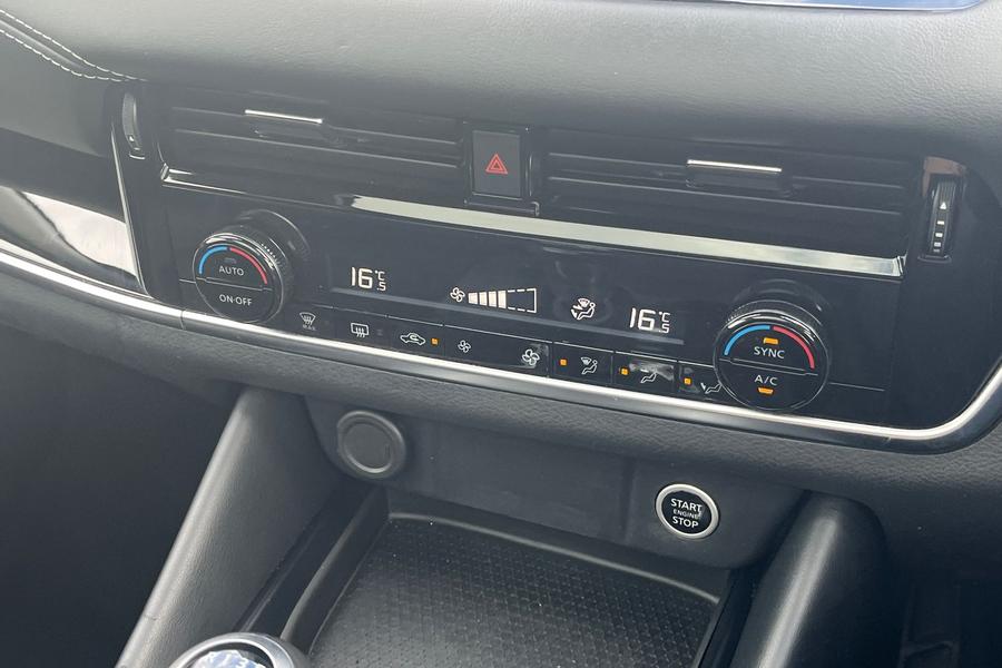 Nissan QASHQAI Photo autoimg-51b196e5332a89dfbbb6d18706a22927aa18b50f.jpg