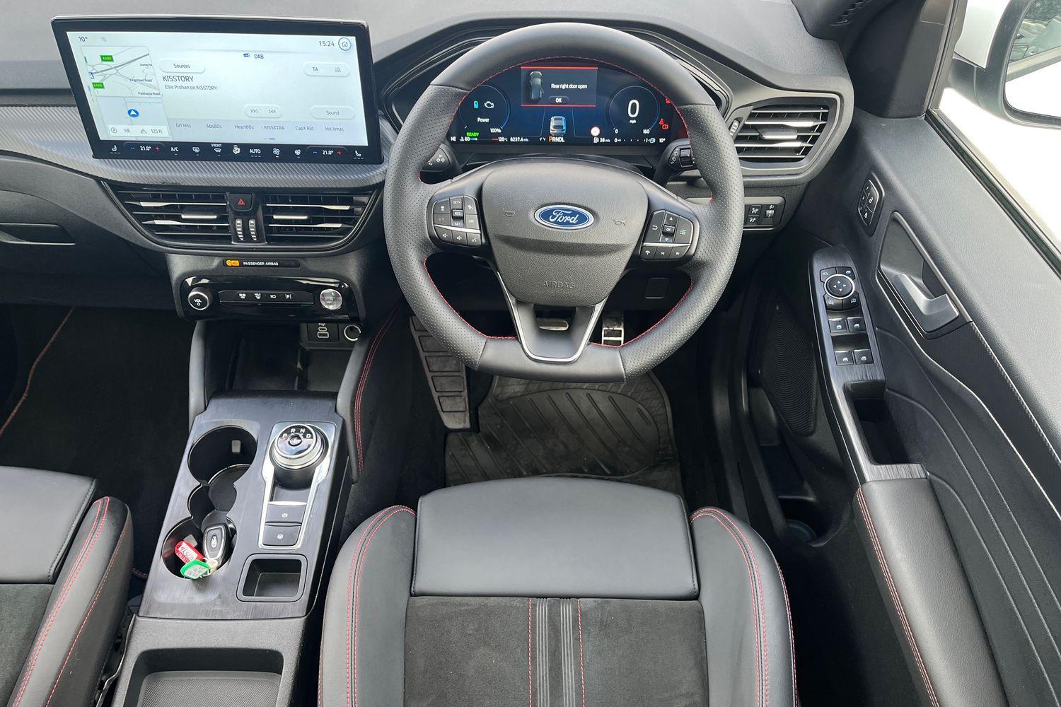Ford KUGA Photo 10