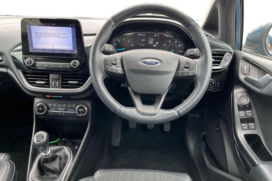 Ford FIESTA Photo autoimg-51bb3cdba344c200ed314984bb35ff2ed595a987.jpg