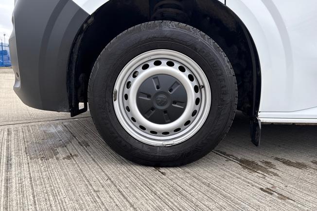 VOLKSWAGEN Transporter Photo 5