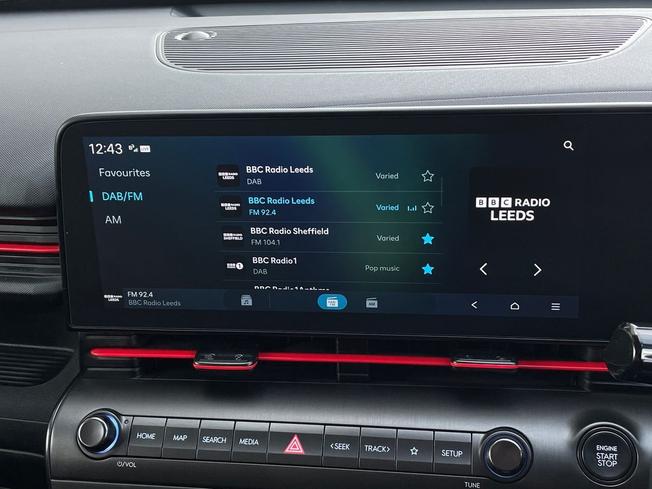HYUNDAI Kona Photo 13