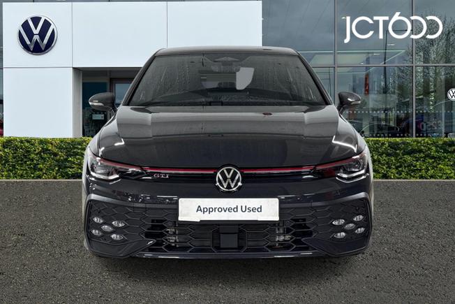VOLKSWAGEN Golf Photo 8